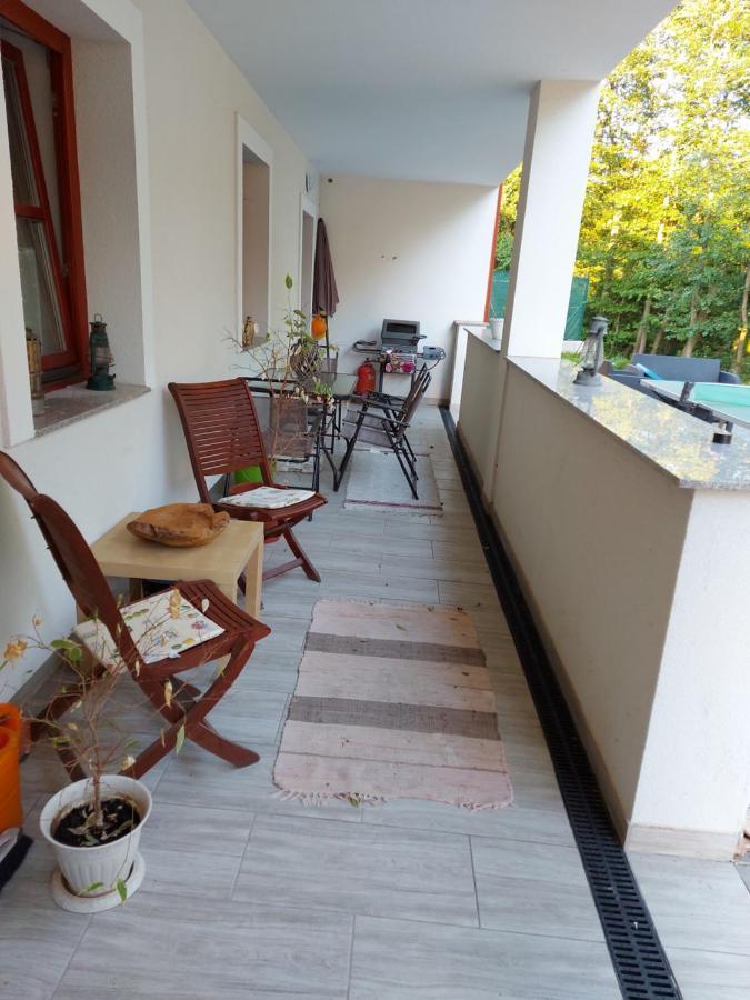 Apartament Nyugalom Szigete 2 Fos Apartman 1 Haloterrel Vertessomlo Zewnętrze zdjęcie